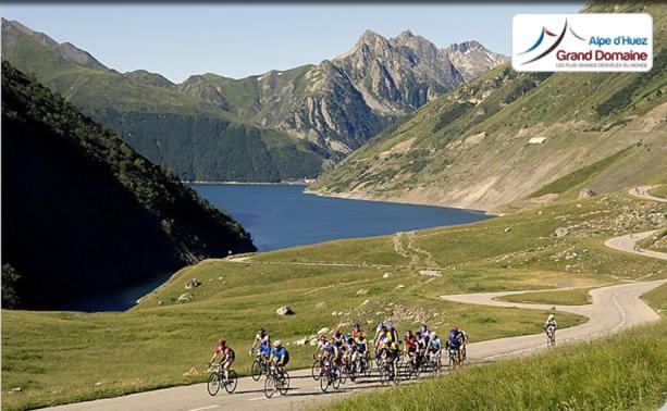 Residence Les Melezes Alpe d'Huez Екстериор снимка