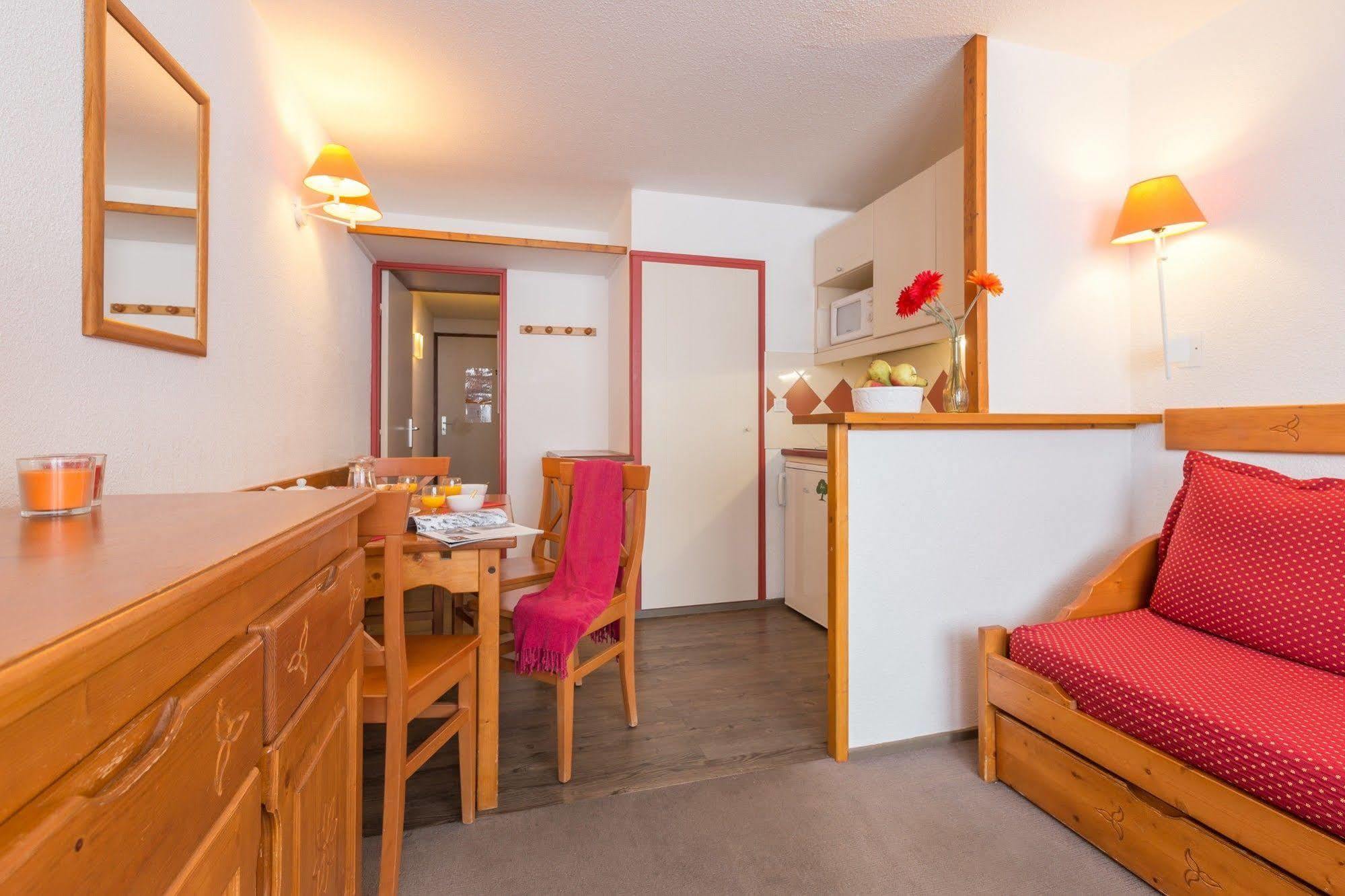 Residence Les Melezes Alpe d'Huez Екстериор снимка
